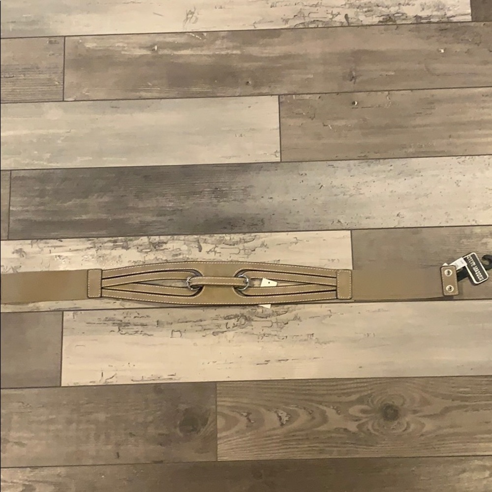 Steve Madden belt
